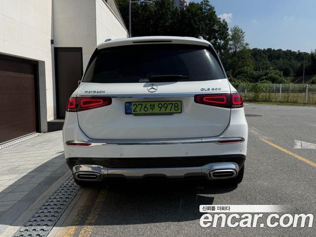 Mercedes-Benz GLS-Class Maybach GLS600 4MATIC — пробег 45 000 км — фото 4 из 5