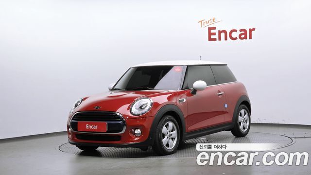 Mini Cooper Standard Third Generation — пробег 105 864 км — фото 1 из 5