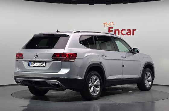 Volkswagen Atlas 3.6 — пробег 69 125 км — фото 2 из 5