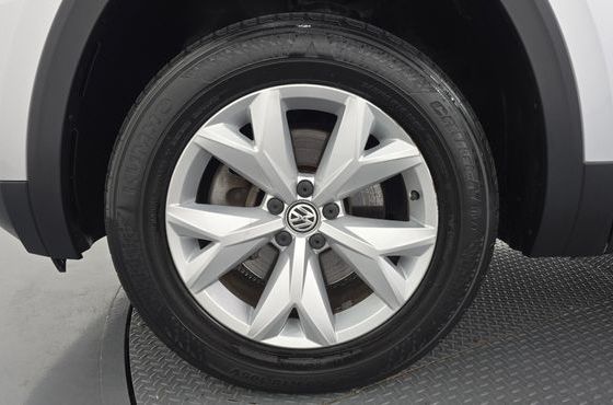 Volkswagen Atlas 3.6 — пробег 69 125 км — фото 5 из 5