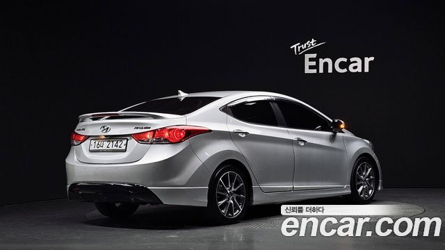 Hyundai AVANTE из Кореи Encar