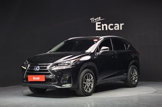 Lexus NX Supreme — пробег 98 369 км — фото 1 из 5