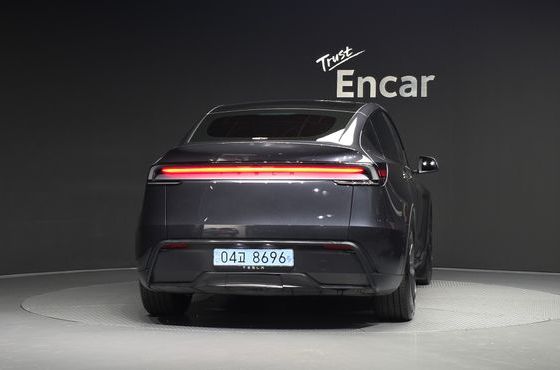 Tesla Model Y RWD — пробег 19 297 км — фото 4 из 5