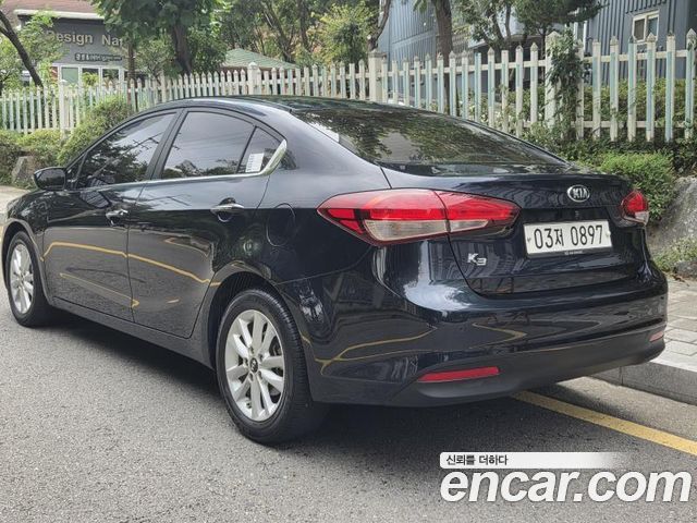 Kia K3 из Кореи Encar
