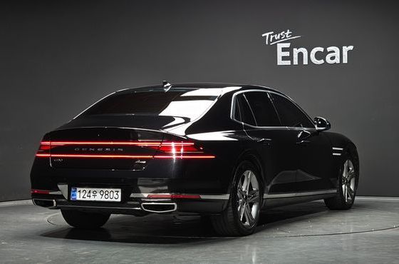 Genesis G90 Gasoline 3.5 Turbo AWD — пробег 88 984 км — фото 2 из 5