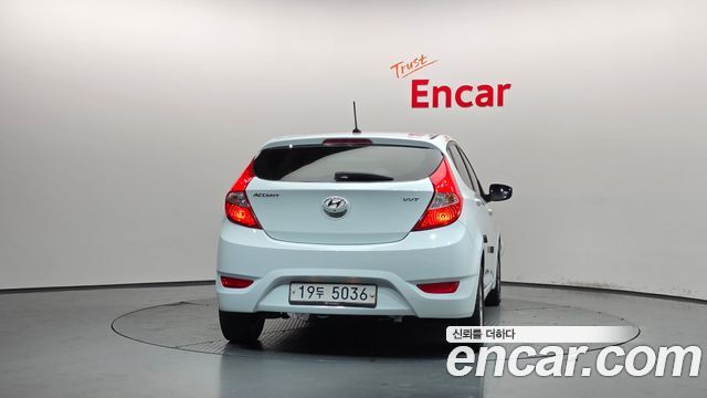 Hyundai Accent из Кореи Encar