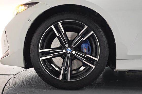 BMW 3-Series 320i M Sport — пробег 14 507 км — фото 5 из 5