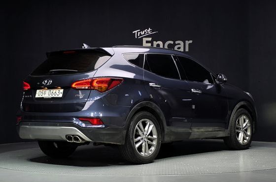 Hyundai Santafe Diesel 2.0 2WD Exclusive — пробег 185 544 км — фото 2 из 5