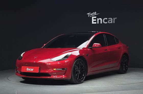 Tesla Model 3 Long Range AWD — пробег 61 727 км — фото 1 из 5