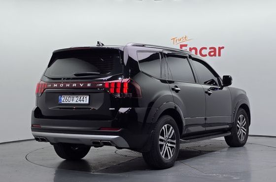 Kia Mohave Diesel 3.0 4WD 5-Seater Platinum — пробег 25 390 км — фото 2 из 5