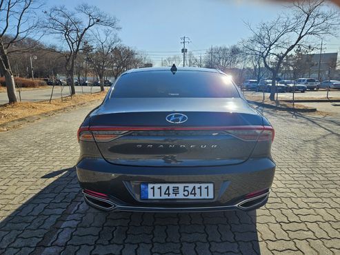 Hyundai Grandeur 2.5 Exclusice — пробег 52 100 км — фото 4 из 5