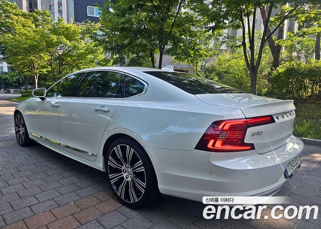 Volvo S90 B5 Ultimate Bright — пробег 83 248 км — фото 4 из 5