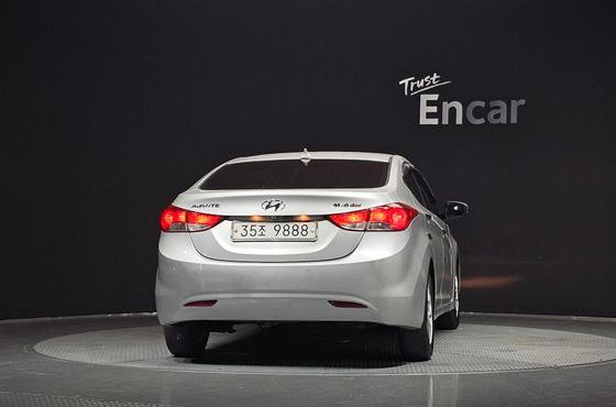 Hyundai AVANTE M16 GDI Luxury — пробег 156 775 км — фото 4 из 5