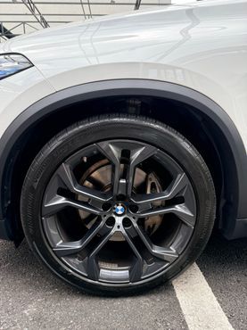 BMW X5 xDrive 40i xLine — пробег 39 000 км — фото 4 из 5