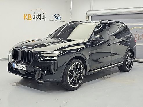 BMW X7 xDrive 40i M Sport 6STR — пробег 7 989 км — фото 1 из 5