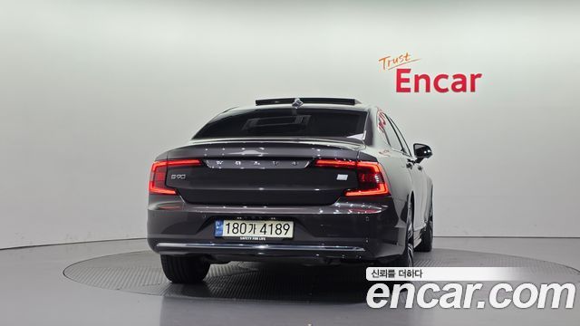 Volvo S90 T8 AWD Ultimate Bright — пробег 42 014 км — фото 4 из 5