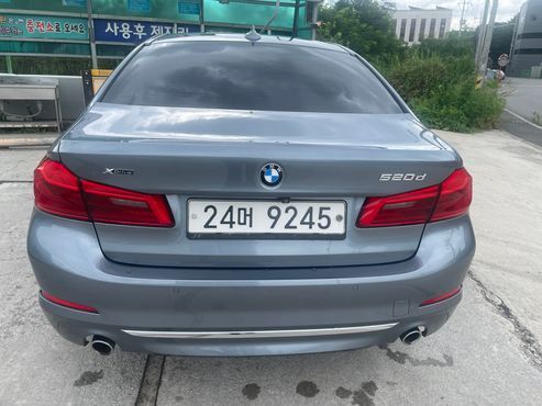 BMW 5-Series 520d xDrive Luxury Plus — пробег 167 024 км — фото 4 из 5