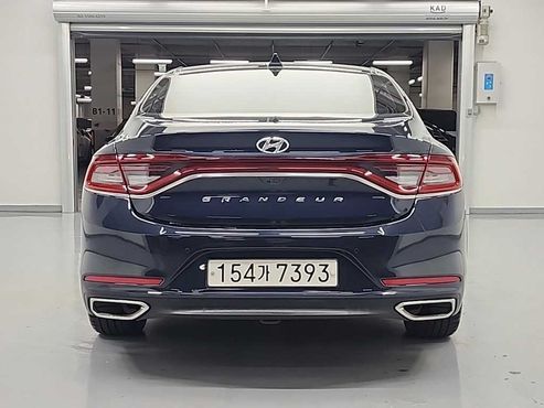 Hyundai Grandeur 2.4 Premium Special — пробег 105 049 км — фото 3 из 5