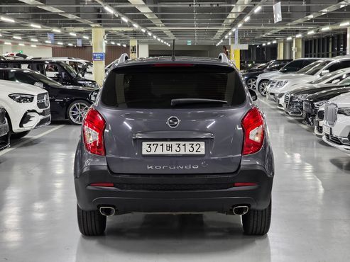 Ssangyong KORANDO 2.2 RX 4WD DLX — пробег 179 000 км — фото 3 из 5