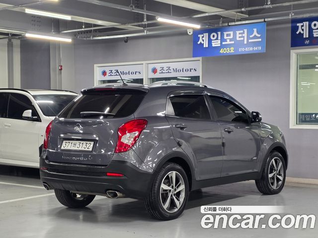 Ssangyong KORANDO 2.2 RX 4WD DLX — пробег 179 000 км — фото 4 из 5