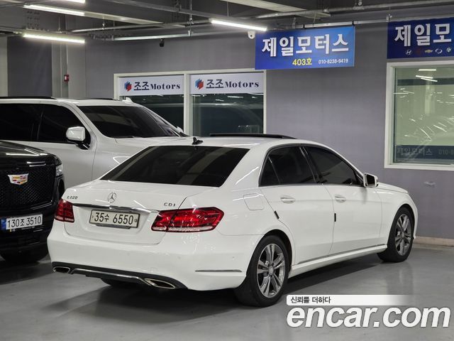 Mercedes-Benz E-Class из Кореи Encar
