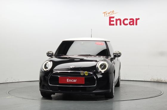 Mini Cooper Classic Third Generation — пробег 52 496 км — фото 3 из 5