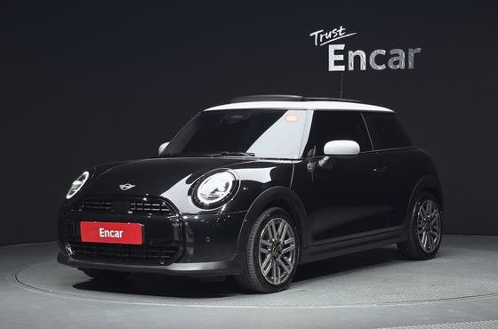 Mini Cooper Classic — пробег 16 167 км — фото 1 из 5