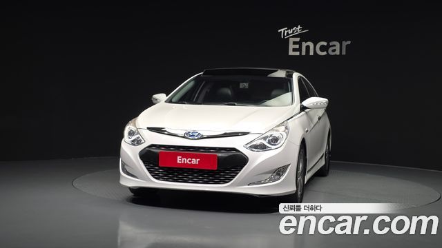 Hyundai Sonata 2.0 Royal — пробег 185 702 км — фото 3 из 5