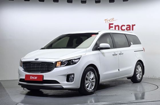 Kia Carnival 11-seater Luxury — пробег 36 007 км — фото 1 из 5