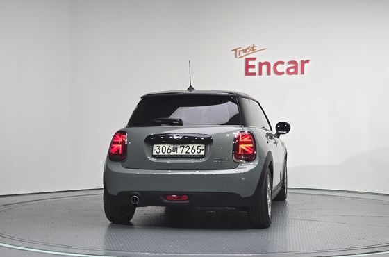 Mini Cooper HIGH Third Generation — пробег 31 932 км — фото 4 из 5