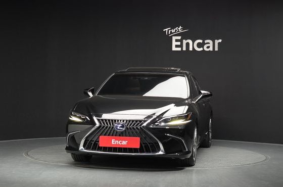 Lexus ES Executive — пробег 96 139 км — фото 3 из 5