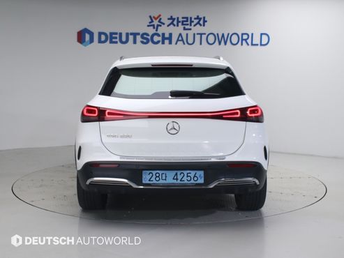 Mercedes-Benz EQA EQA250 AMG Package Plus — пробег 72 527 км — фото 4 из 5