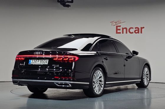 Audi A8 50 TDI Quattro LWB — пробег 125 996 км — фото 2 из 5