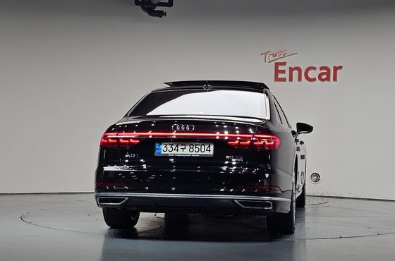 Audi A8 50 TDI Quattro LWB — пробег 125 996 км — фото 4 из 5