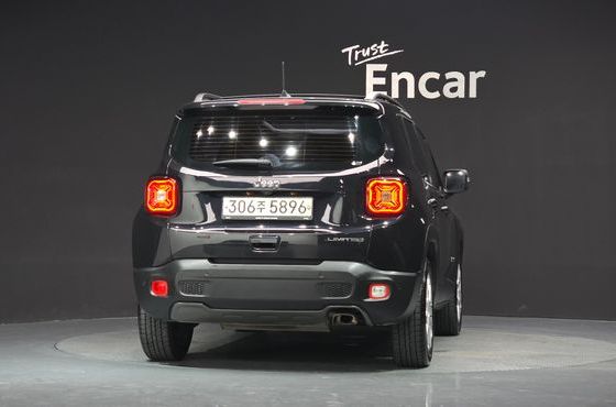 Jeep Renegade 2.4 Limited — пробег 102 189 км — фото 4 из 5
