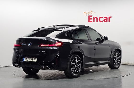 BMW X4 xDrive20d M Sport — пробег 41 073 км — фото 2 из 5