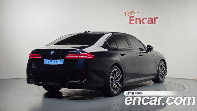 BMW i5 из Кореи Encar