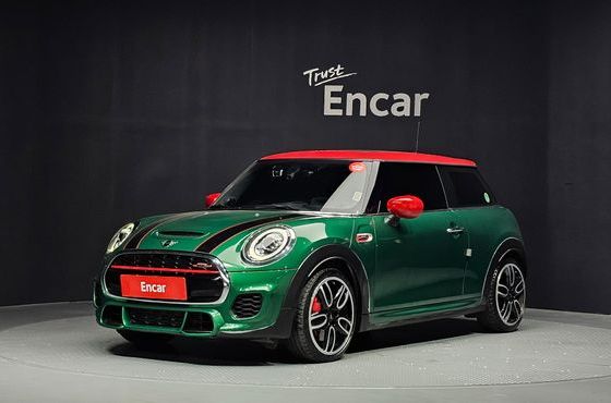 Mini Cooper JCW 3rd Generation — пробег 31 033 км — фото 1 из 5