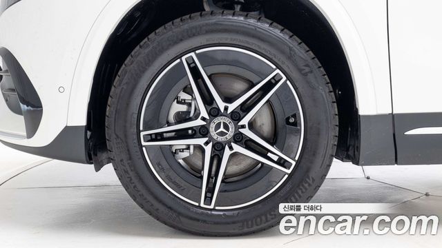 Mercedes-Benz EQA из Кореи Encar