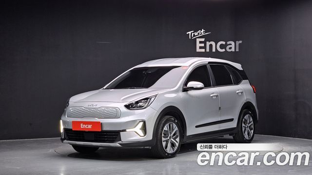 Kia Niro Air — пробег 72 807 км — фото 1 из 5