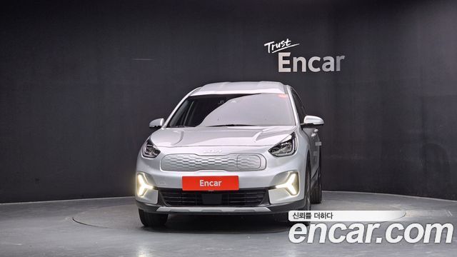 Kia Niro Air — пробег 72 807 км — фото 3 из 5