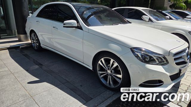 Mercedes-Benz E-Class E300 4MATIC Avantgarde — пробег 110 000 км — фото 5 из 5
