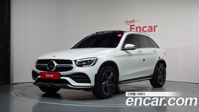 Mercedes-Benz GLC-Class GLC300 4MATIC — пробег 52 419 км — фото 1 из 5
