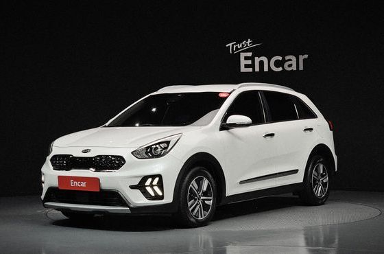 Kia Niro 1.6 HEV Prestige — пробег 112 926 км — фото 1 из 5