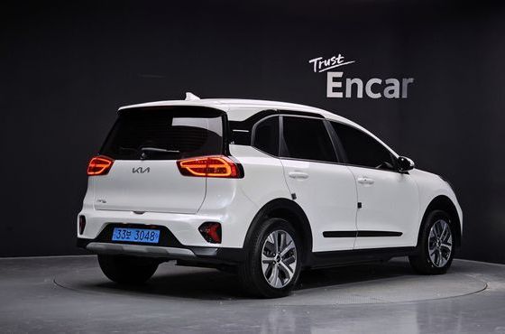 Kia Niro Air — пробег 125 089 км — фото 2 из 5