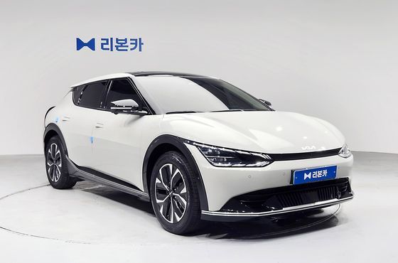 Kia EV6 Long Range Earth — пробег 72 400 км — фото 3 из 5