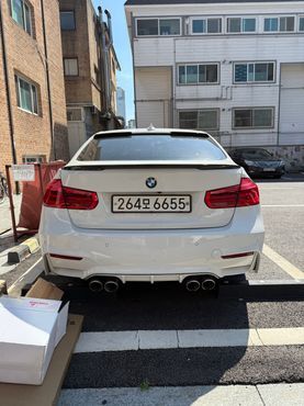 BMW 3-Series 330i M Sport — пробег 80 965 км — фото 4 из 5