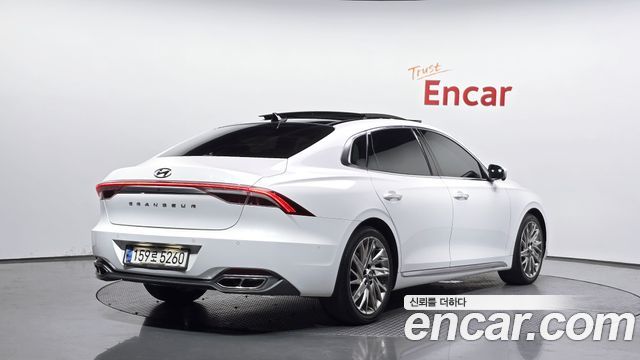 Hyundai Grandeur из Кореи Encar