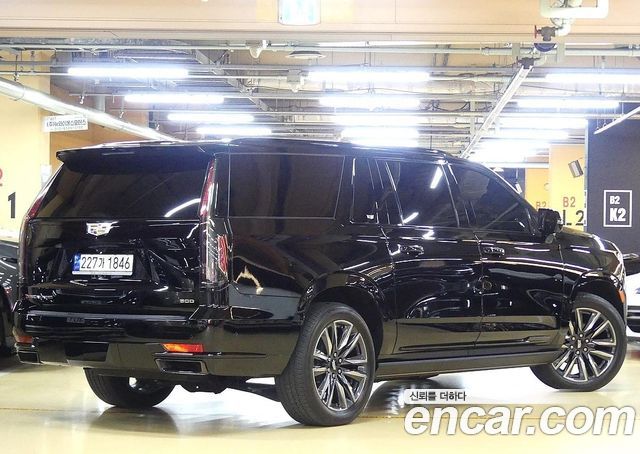 Cadillac Escalade 6.2 ESV ESV Sports Platinum — пробег 54 290 км — фото 3 из 5