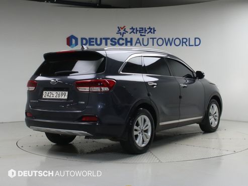 Kia Sorento Diesel 2.0 2WD Prestige — пробег 211 466 км — фото 2 из 5
